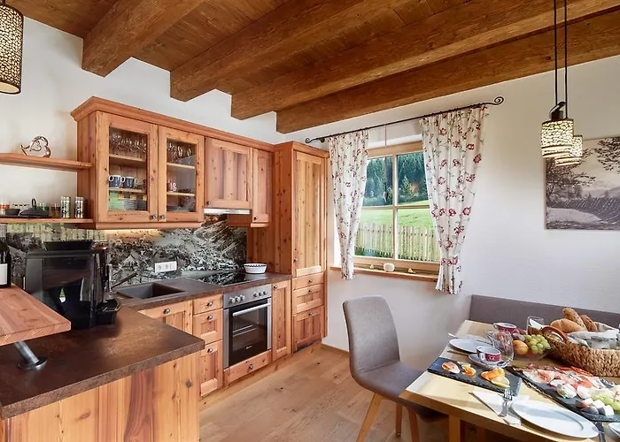 ليهينريديل شاليه واغراين